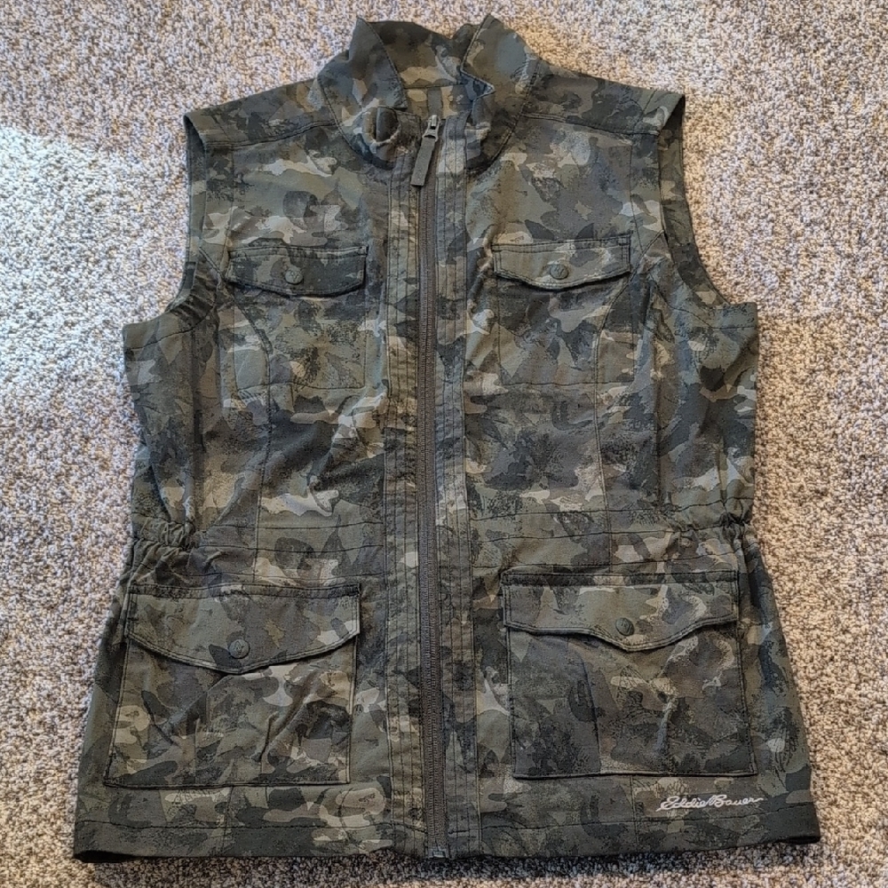 Eddie Bauer Camouflage Utility Vest